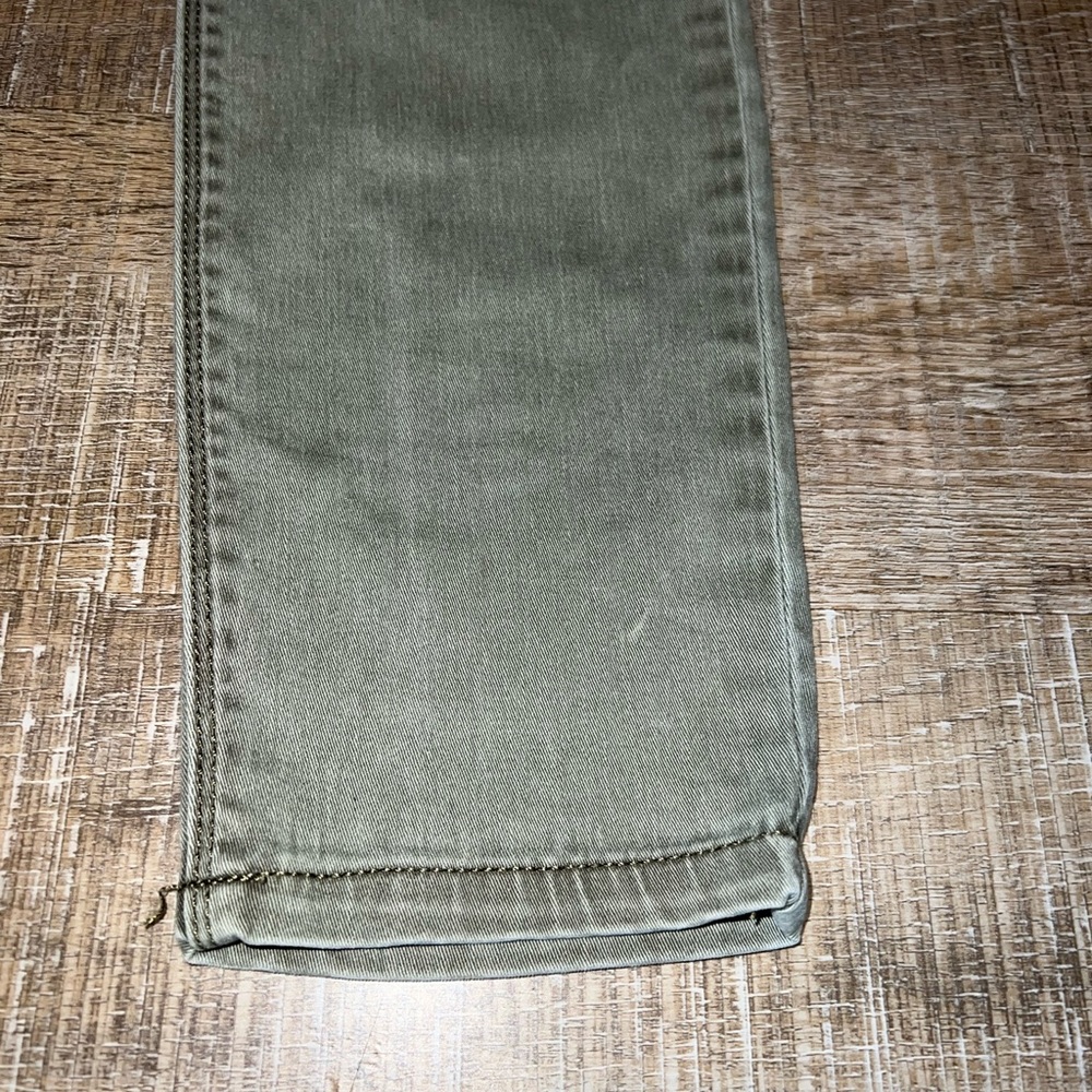 Express Skinny Jeans - Picture 2 of 16